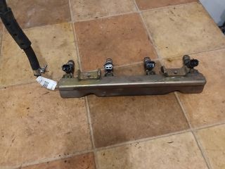 bontott NISSAN MICRA III Porlasztó Sor / Híd