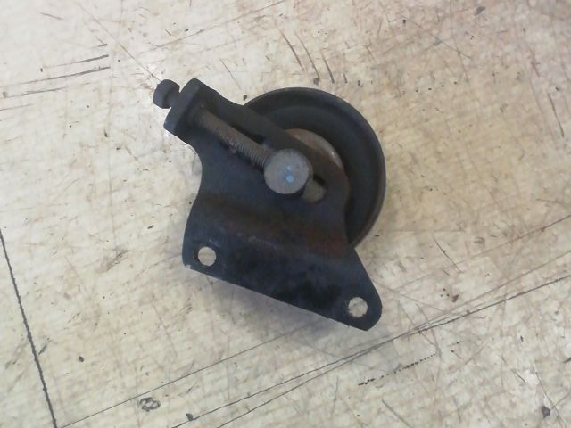 bontott NISSAN MICRA III Szíjfeszítő Görgő