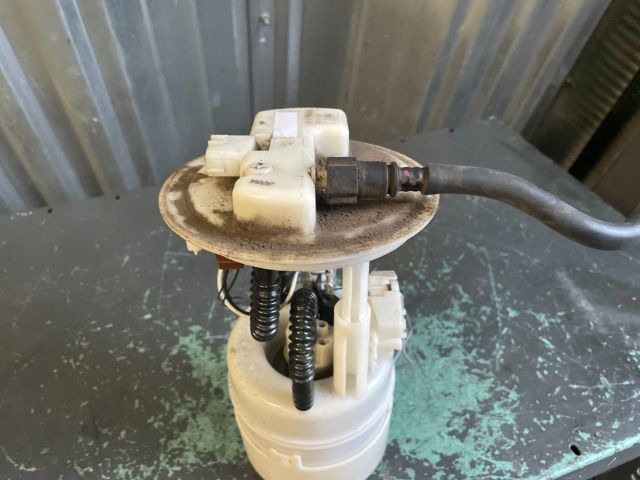 bontott NISSAN MICRA III Üzemanyag Szivattyú