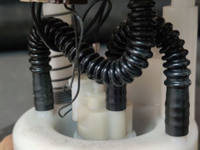 bontott NISSAN MICRA III Üzemanyag Szivattyú