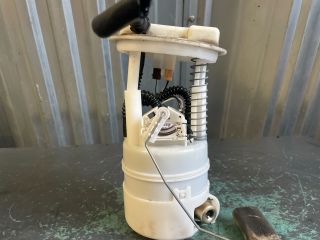 bontott NISSAN MICRA III Üzemanyag Szivattyú