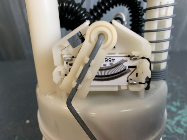 bontott NISSAN MICRA III Üzemanyag Szivattyú