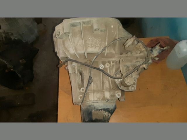 bontott NISSAN MICRA III Váltó (Mechanikus)