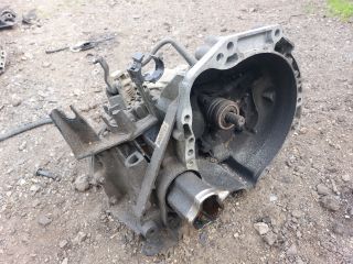 bontott NISSAN MICRA III Váltó (Mechanikus)