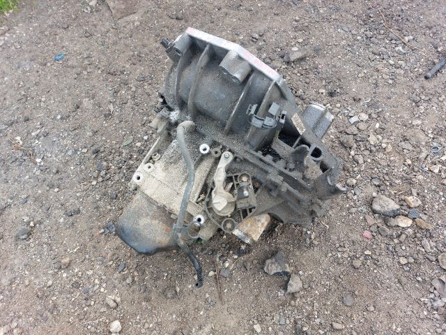 bontott NISSAN MICRA III Váltó (Mechanikus)