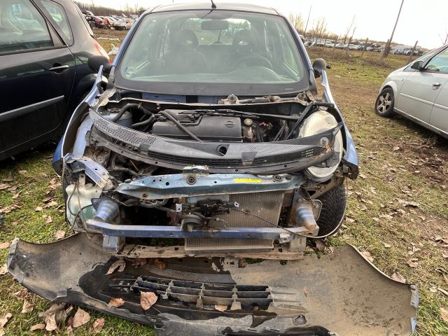 bontott NISSAN MICRA III Vízhűtő Radiátor (Nem klímás)