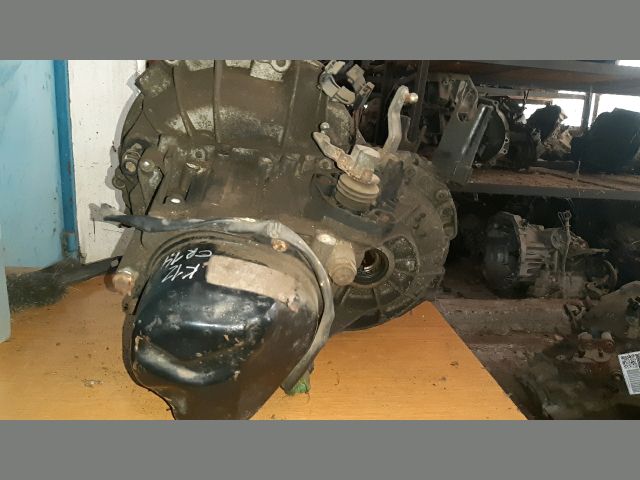 bontott NISSAN MICRA III Váltó (Mechanikus)