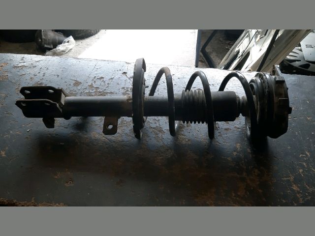 bontott NISSAN MICRA III Bal első Gólyaláb (Lengécsillapító, Rugó)