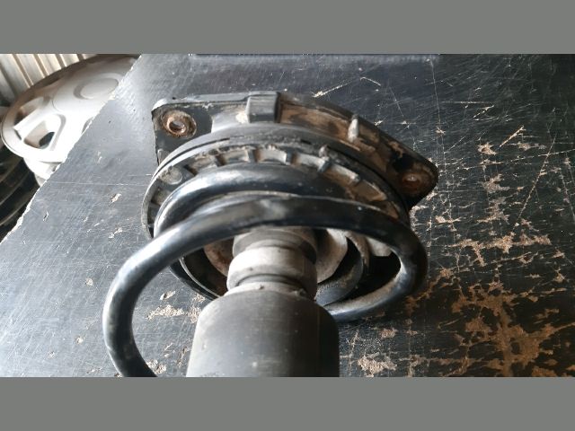 bontott NISSAN MICRA III Bal első Gólyaláb (Lengécsillapító, Rugó)