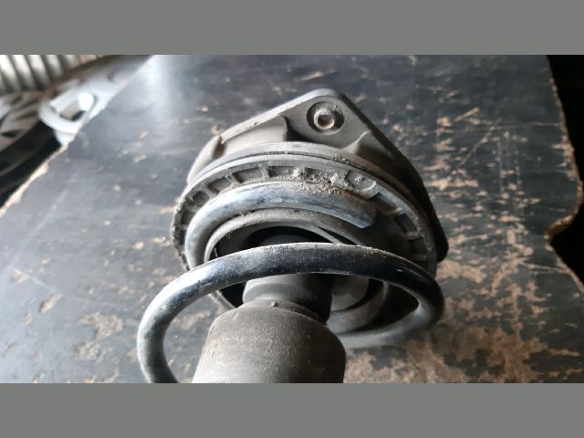 bontott NISSAN MICRA III Jobb első Gólyaláb (Lengécsillapító, Rugó)