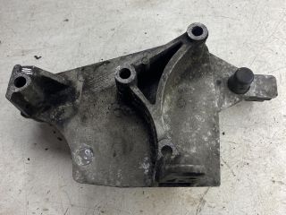 bontott NISSAN MICRA III Motor Tartó Bak (Pozíciófüggetlen)