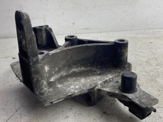 bontott NISSAN MICRA III Motor Tartó Bak (Pozíciófüggetlen)