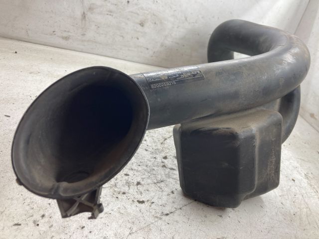 bontott NISSAN MICRA III Szívó Cső