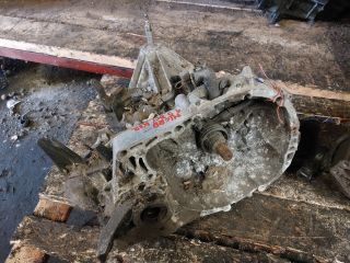 bontott NISSAN MICRA III Váltó (Mechanikus)