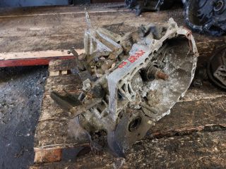 bontott NISSAN MICRA III Váltó (Mechanikus)