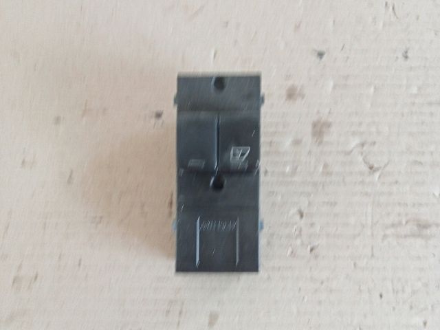 bontott NISSAN MICRA III Ablakemelő Kapcsoló Négyes / Kettes