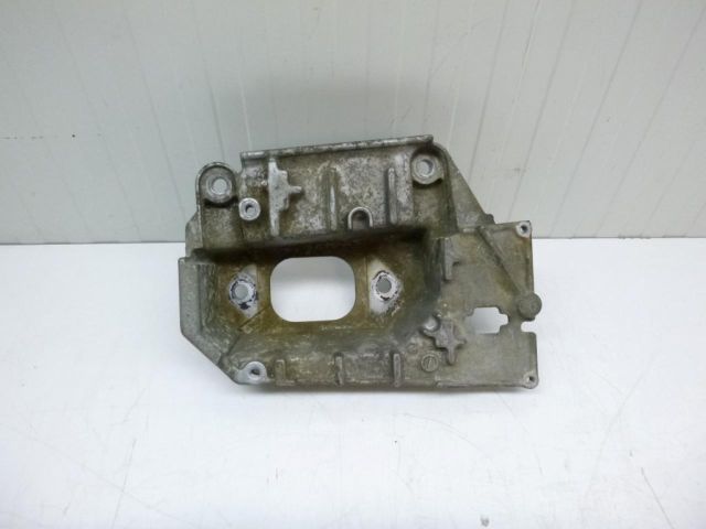 bontott NISSAN MICRA III Akkumulátor Tartó