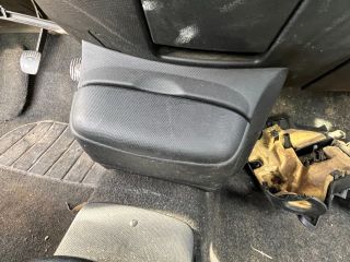 bontott NISSAN MICRA III Bal B Oszlop Burkolat