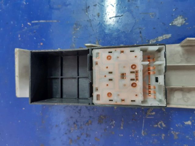 bontott NISSAN MICRA III Bal első Ablakemelő Kapcsoló