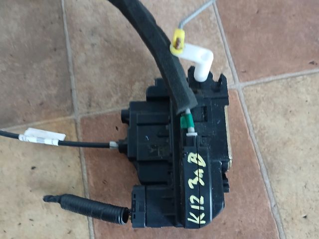 bontott NISSAN MICRA III Bal első Ajtózár