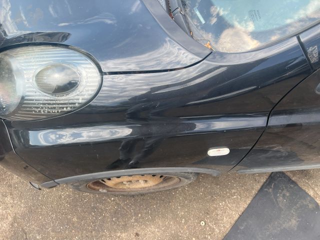 bontott NISSAN MICRA III Bal első Sárvédő