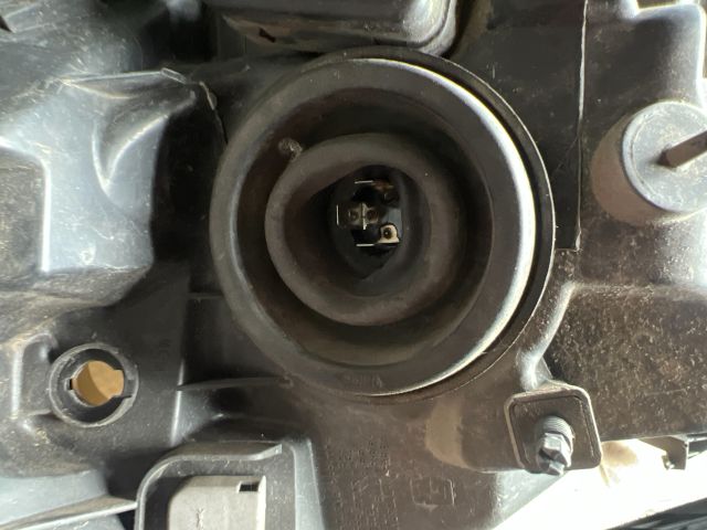 bontott NISSAN MICRA III Bal Fényszóró