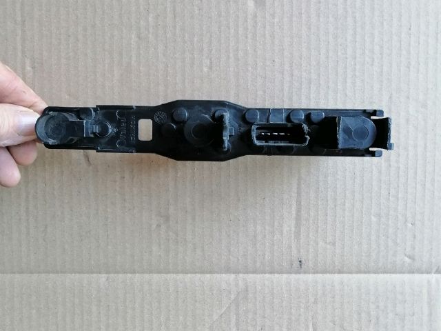 bontott NISSAN MICRA III Bal Hátsó Lámpa Foglalat