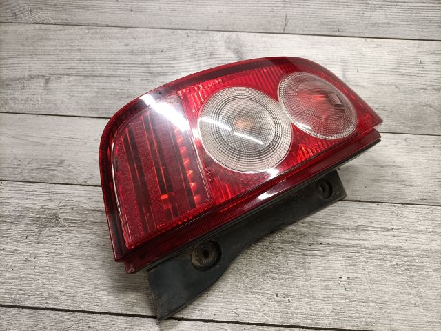 bontott NISSAN MICRA III Bal Hátsó Lámpa