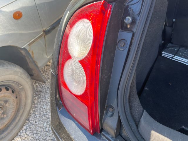 bontott NISSAN MICRA III Bal Hátsó Lámpa