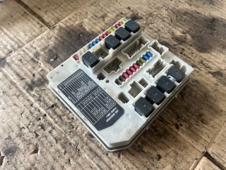 bontott NISSAN MICRA III Biztosítéktábla Utastér