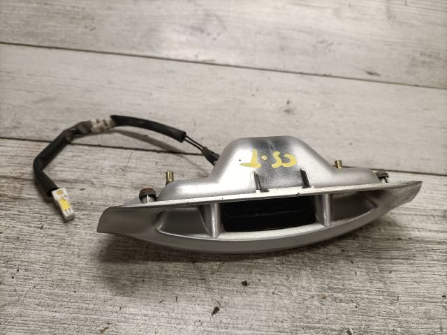 bontott NISSAN MICRA III Csomagtér Nyitó Kar / Gomb