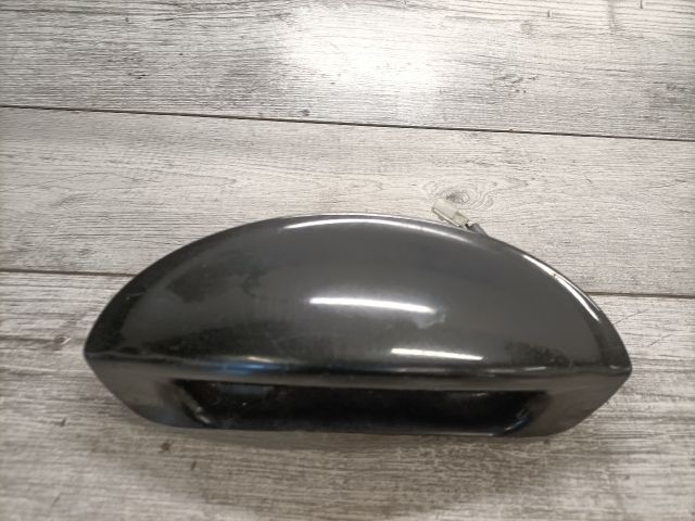 bontott NISSAN MICRA III Csomagtér Nyitó Kar / Gomb