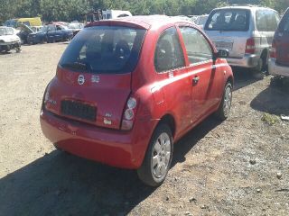 bontott NISSAN MICRA III Csomagtérajtó Burkolat Alsó