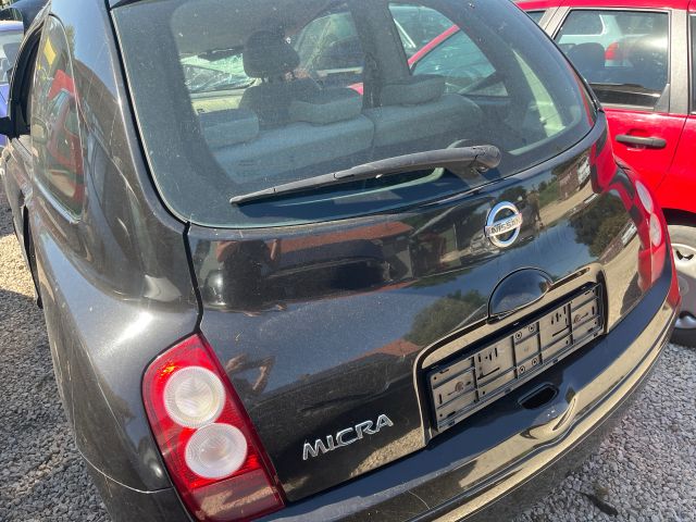 bontott NISSAN MICRA III Csomagtérajtó (Üres lemez)