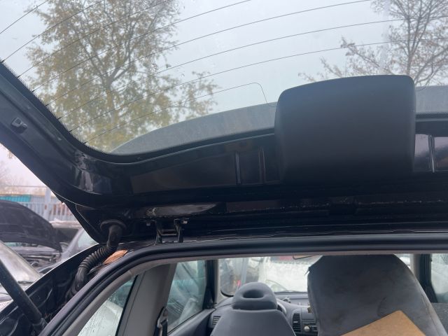 bontott NISSAN MICRA III Csomagtérajtó (Üres lemez)