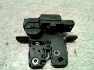 bontott NISSAN MICRA III Csomagtérajtó Zárszerkezet