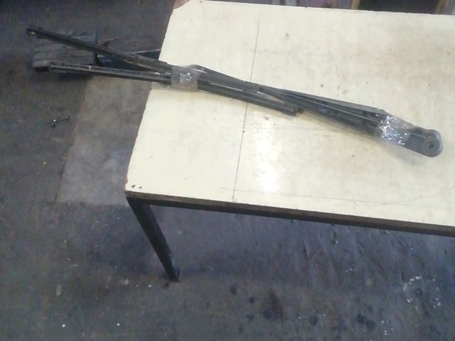 bontott NISSAN MICRA III Első Ablaktörlő Kar