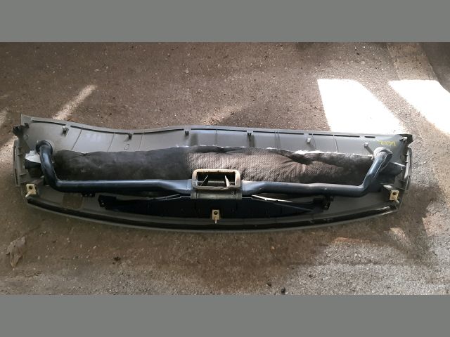 bontott NISSAN MICRA III Felső Műszerfal Burkolat