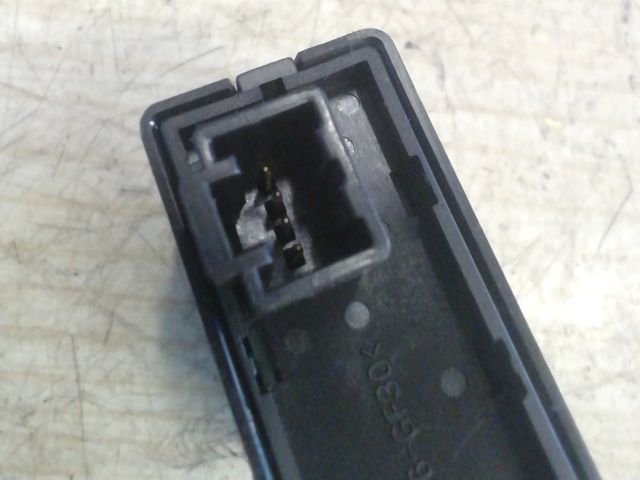 bontott NISSAN MICRA III Fényszórómagasság Állító Kapcsoló