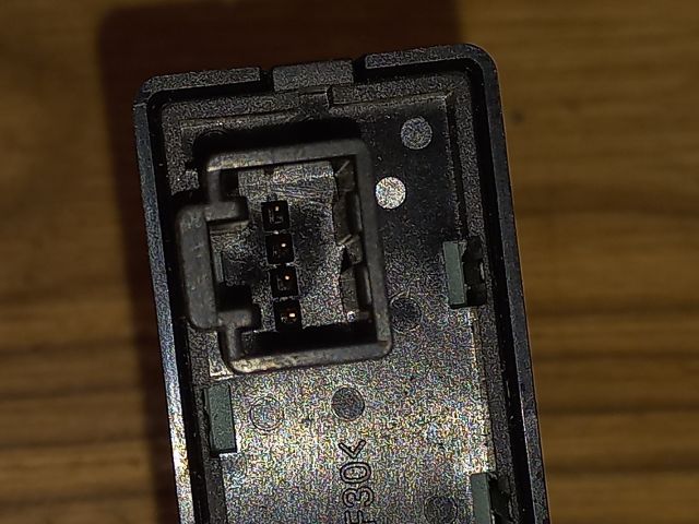 bontott NISSAN MICRA III Fényszórómagasság Állító Kapcsoló