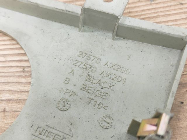 bontott NISSAN MICRA III Fűtéskapcsoló Keret