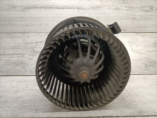 bontott NISSAN MICRA III Fűtőmotor (Klímás)