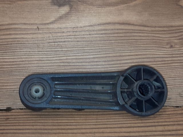 bontott NISSAN MICRA III Hátsó Ablaktekerő Kar