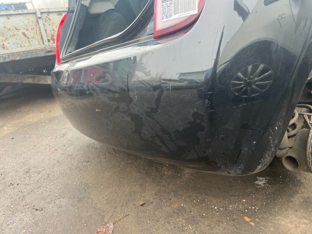 bontott NISSAN MICRA III Hátsó Lökhárító (Üresen)