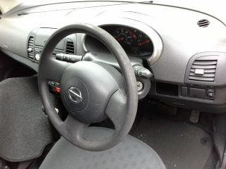 bontott NISSAN MICRA III Hátsó Ülés