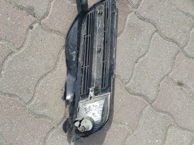 bontott NISSAN MICRA III Hűtőrács