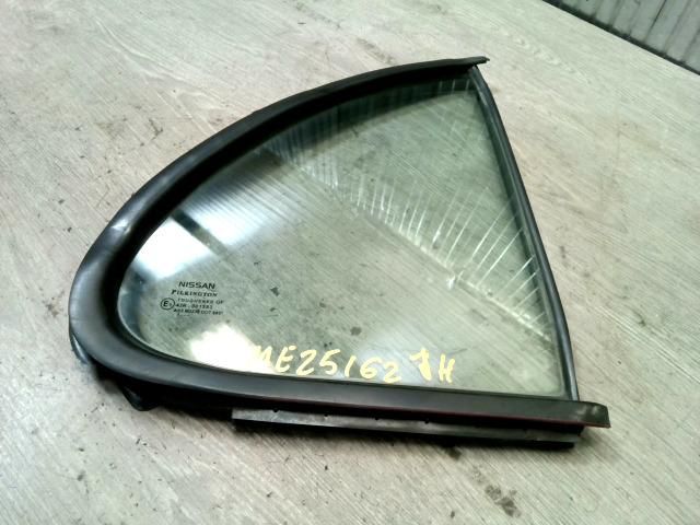 bontott NISSAN MICRA III Jobb C Oszlop Oldalablak Üveg
