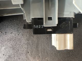 bontott NISSAN MICRA III Jobb első Ablakemelő Kapcsoló