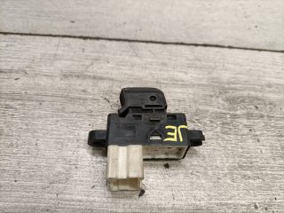 bontott NISSAN MICRA III Jobb első Ablakemelő Kapcsoló