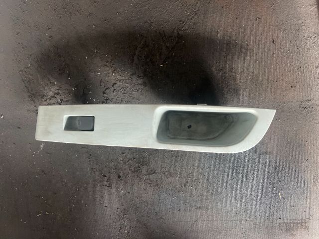 bontott NISSAN MICRA III Jobb első Ablakemelő Kapcsoló